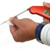 Nettoyage de la sonde avec lingette humide anti-bactérienne à usage unique. Efficace contre la salmonelle et la listeria